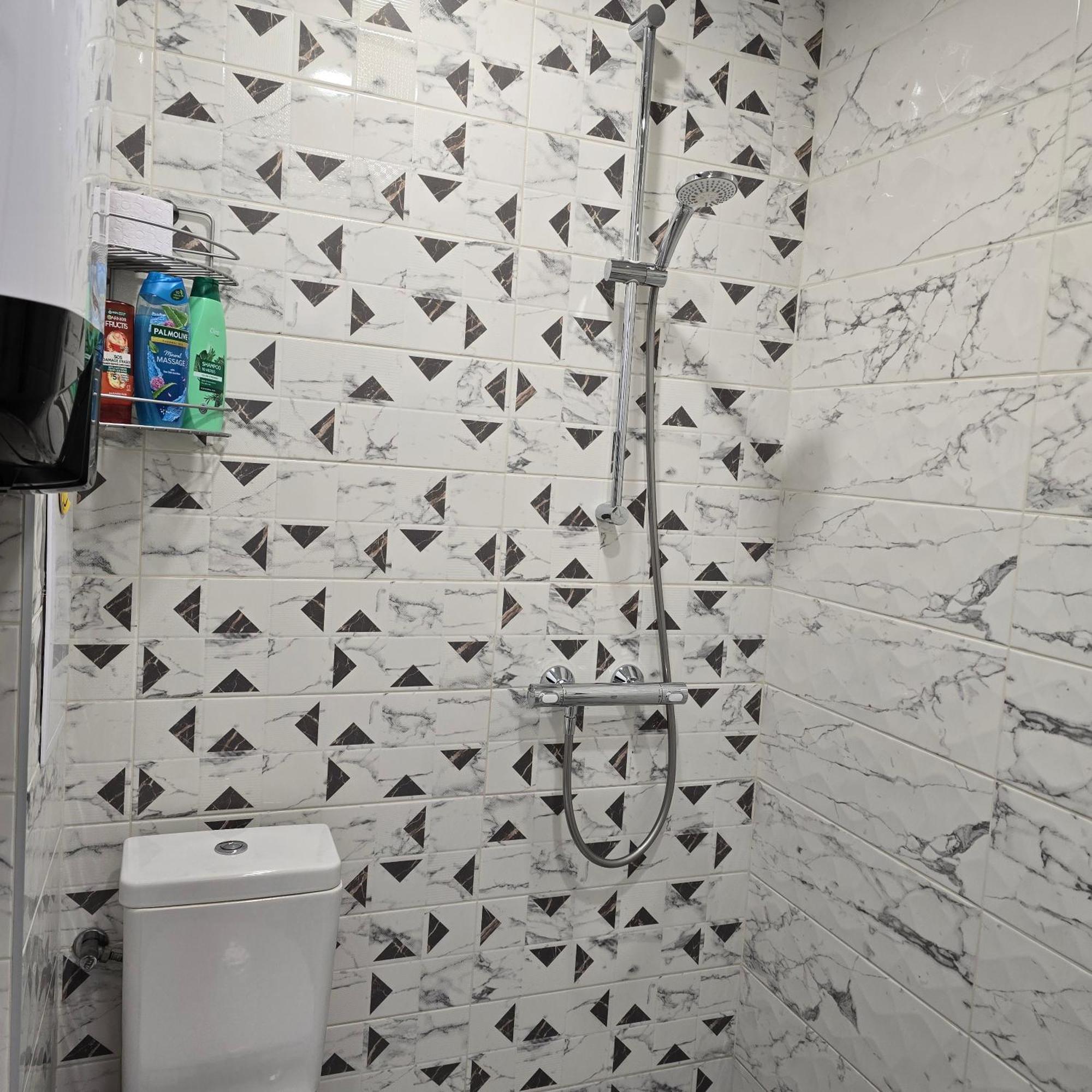 3 а Apartment *